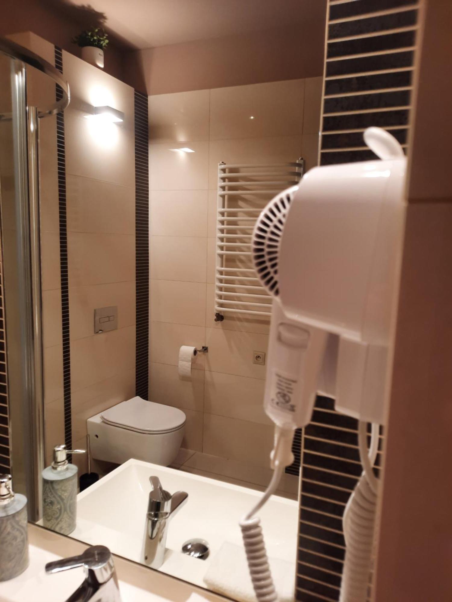 Luxury Senate Apartment Красков Екстериор снимка